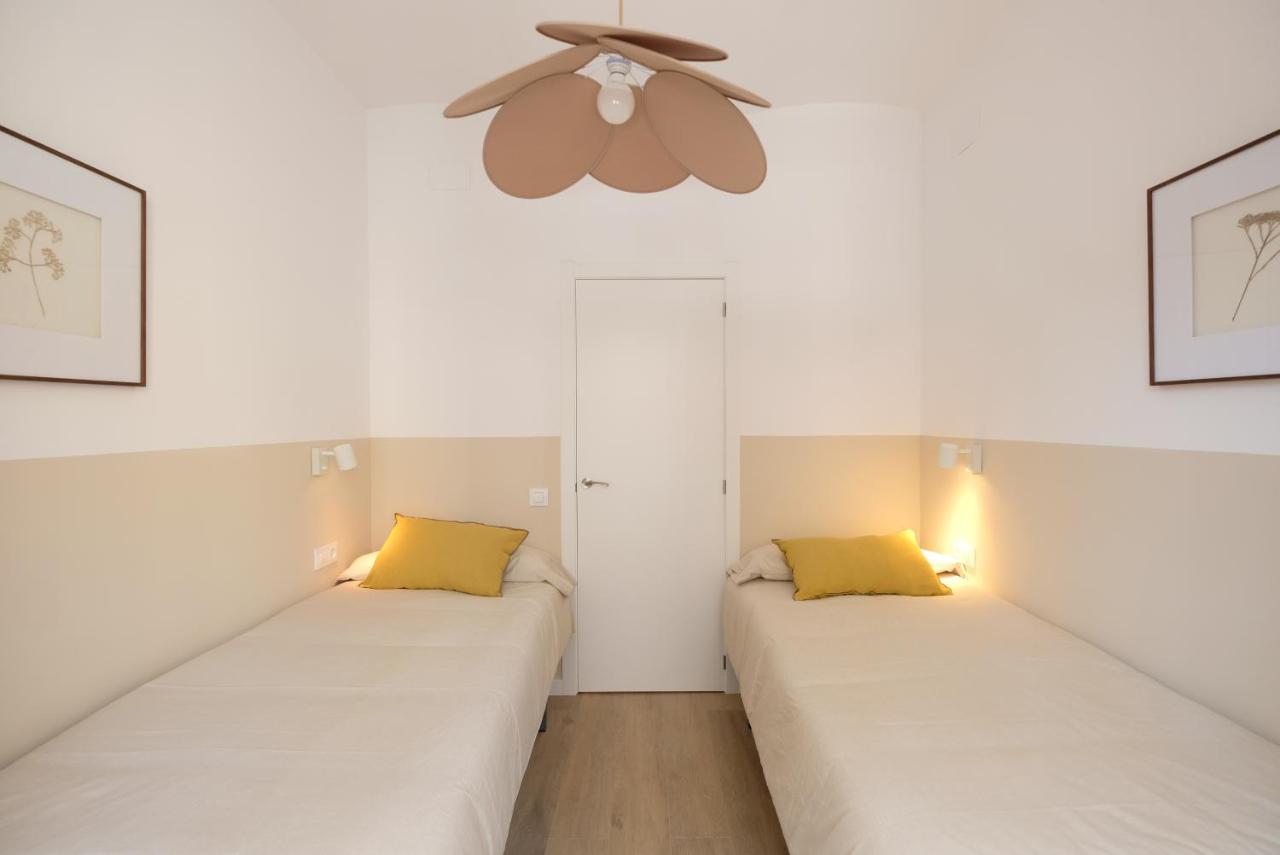 Apartamento Reina Mariacristina Tarragona Eksteriør billede